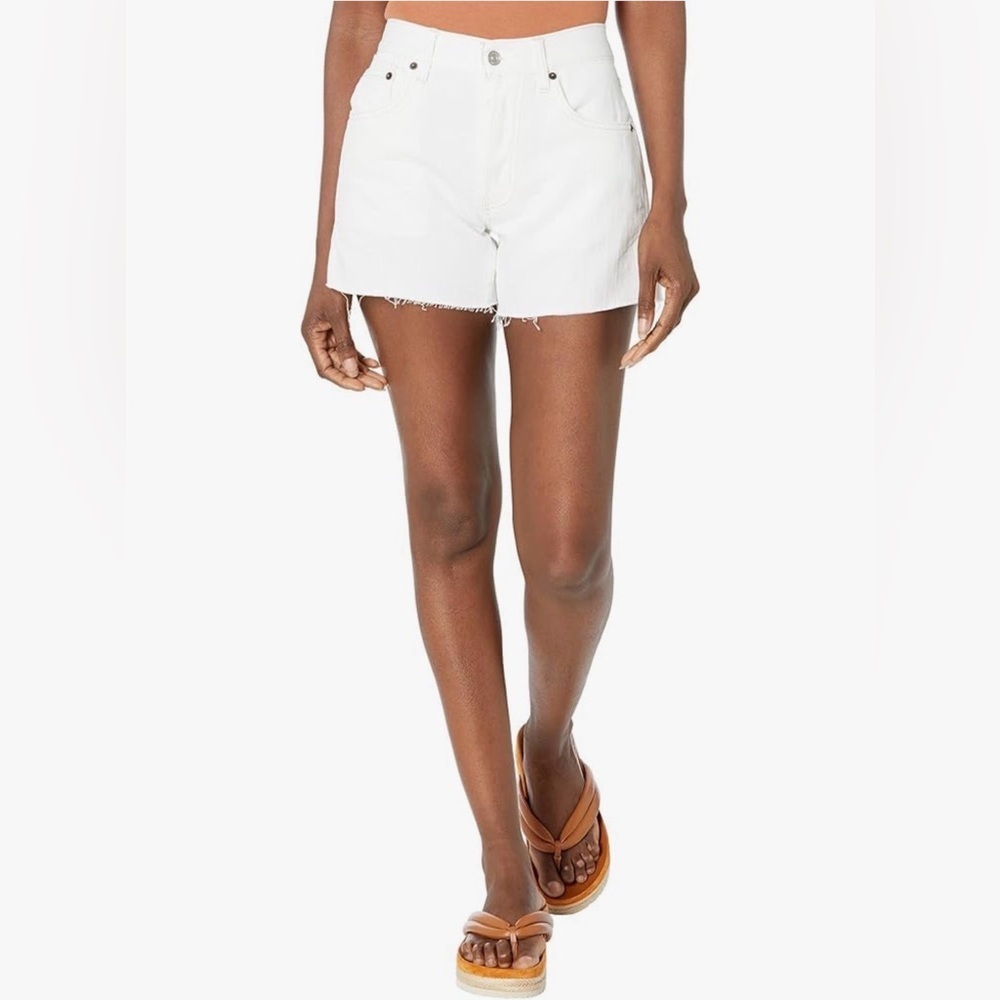 NWT Free People Women’s Ivy Mid Rise Shorts in Crystal Clear 4” inseam